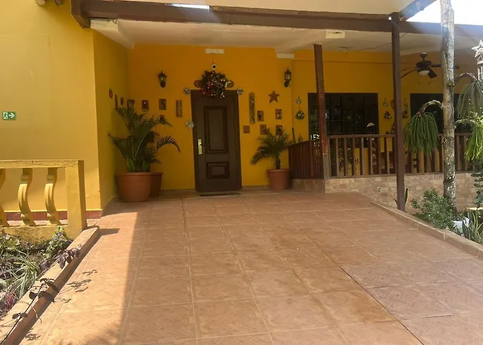 Hotel Ecologico Bluerock