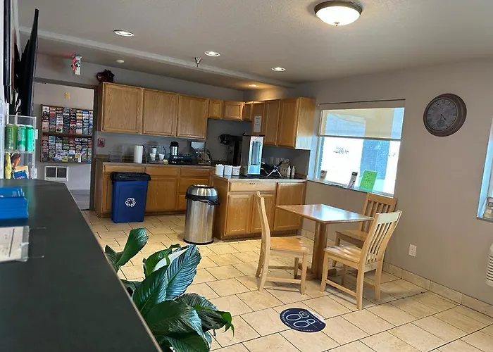 Greeley Valley Lodge
