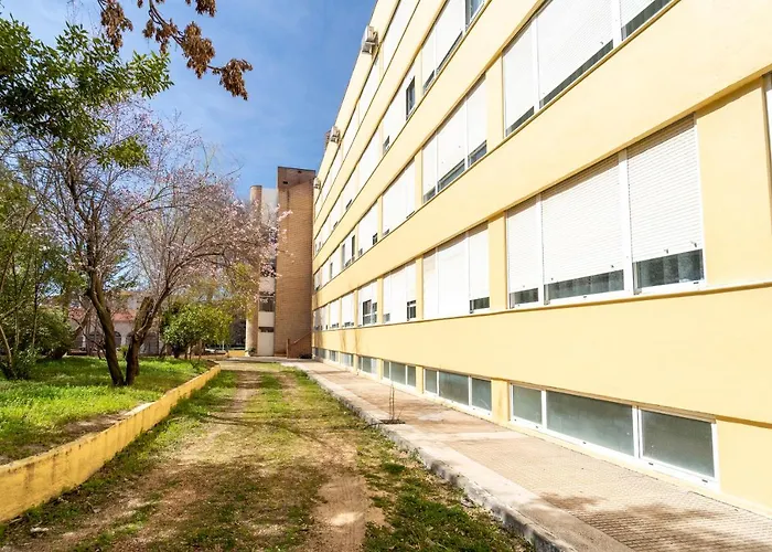 Hotel La Mota By Punta25 Hotels Group