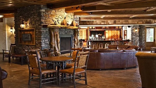 Stonewater Cove