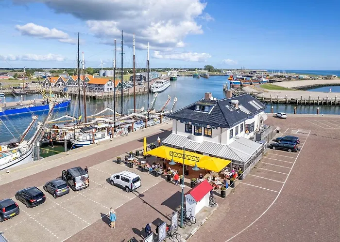 Havenhotel At Sea Texel