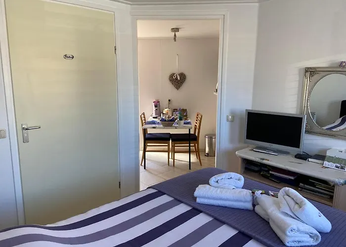 Guest House Open Doors Almere