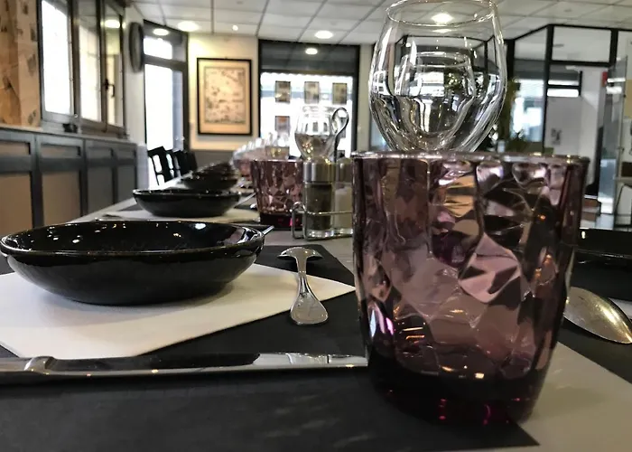 Logis - Le Neptune Hotel & Restaurant