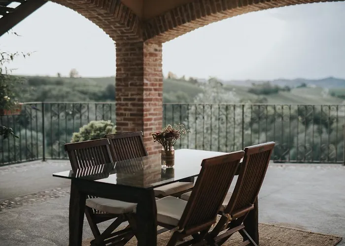 La Villa Hotel
