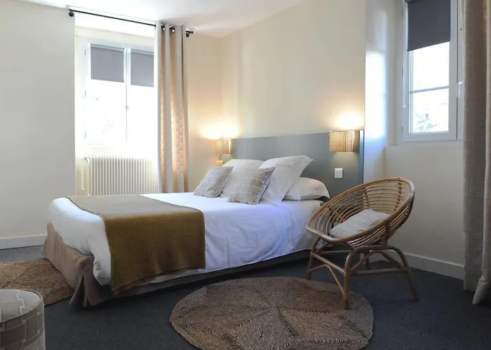 Logis Hôtel du Chêne