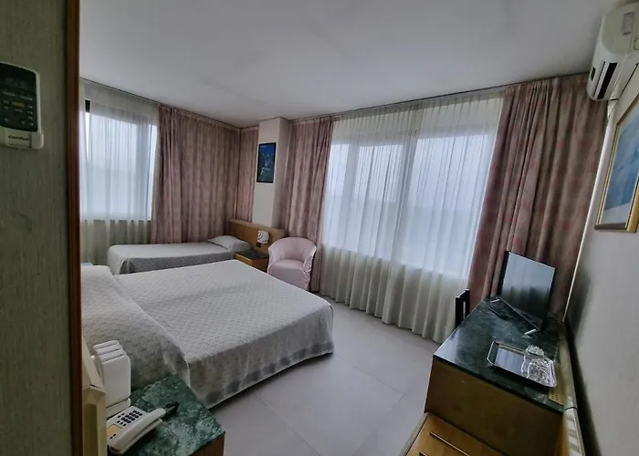 Hotel Thema