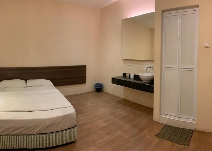 Newtown Hotel Puchong
