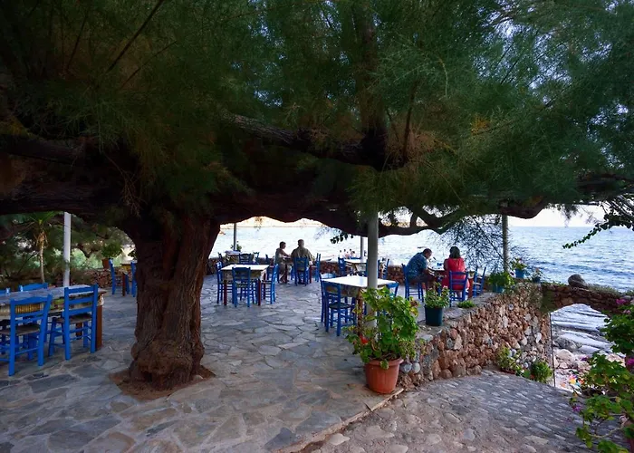 Taverna Akrogiali