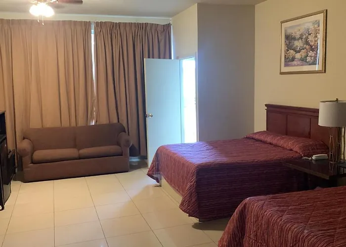 Hotel Plaza Riviera