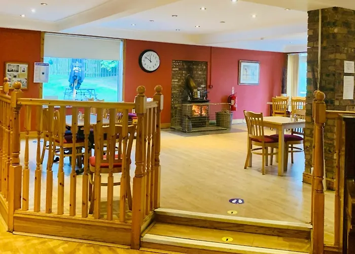 Navaar House Hotel