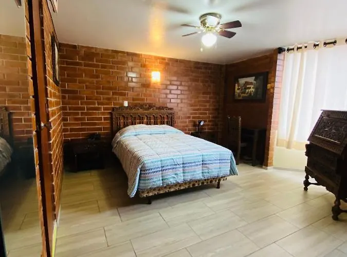 Hotel Esperanza