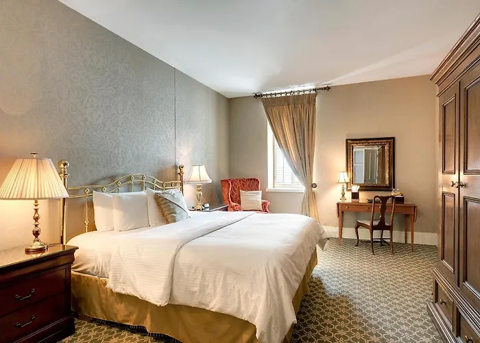 Nicollet Island Inn