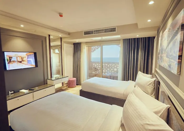 Grand Hotel Port Said