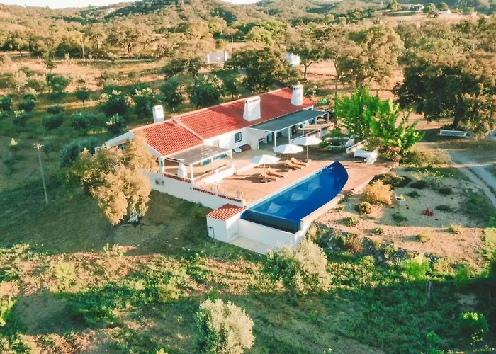 The Blue House Valley Grândola