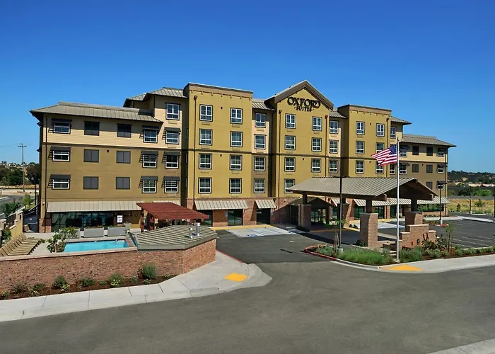 Oxford Suites Paso Robles