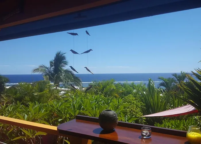 Poz Lagon - chambre d'hôtes - Bungalow pour 2 personnes - Jacuzzi privatif - petit déjeuner - Vue sur le lagon