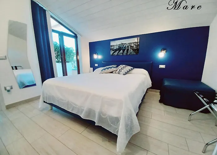 Nonna Pina Traditional & Elegant B&B Scario