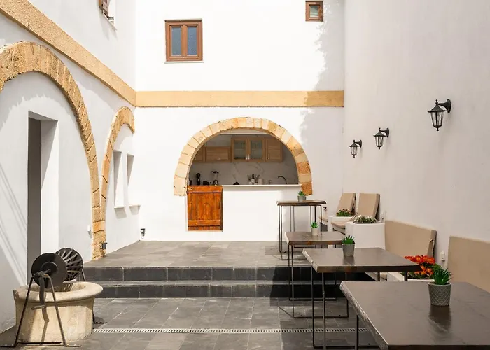 Ancient Knights Luxury Suites