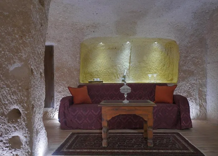 Takaev Cave House