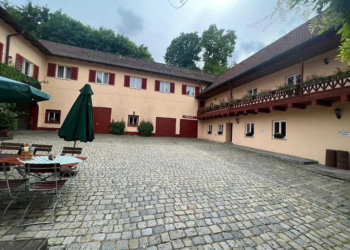 Hotel-Gasthof Postbräu Dingolfing