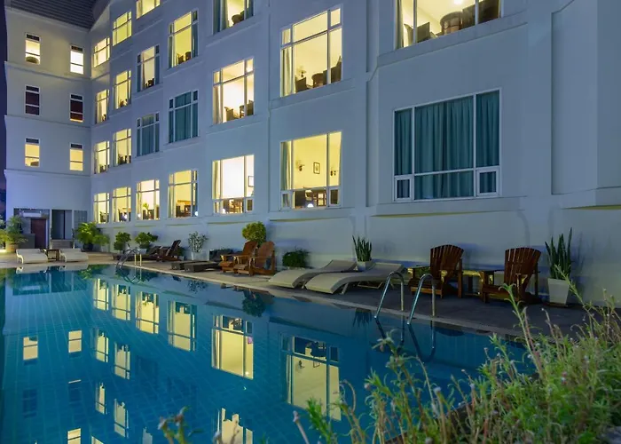 Kanchanaburi City Hotel