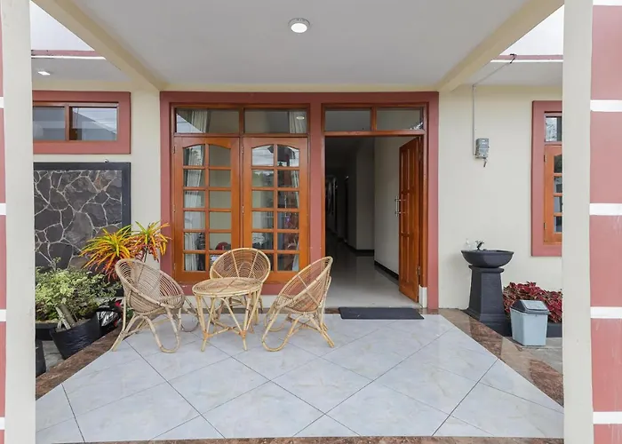 Reddoorz At Wr Supratman Batu