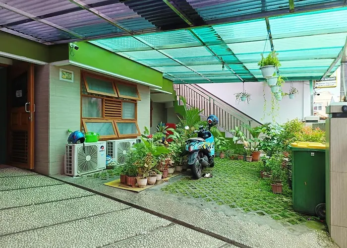 Balqies Homestay Syariah Makassar Mitra Reddoorz