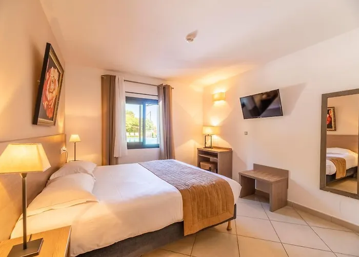 Hotel Shegara