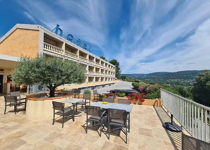 Logis Hotel Le Col De L'ange