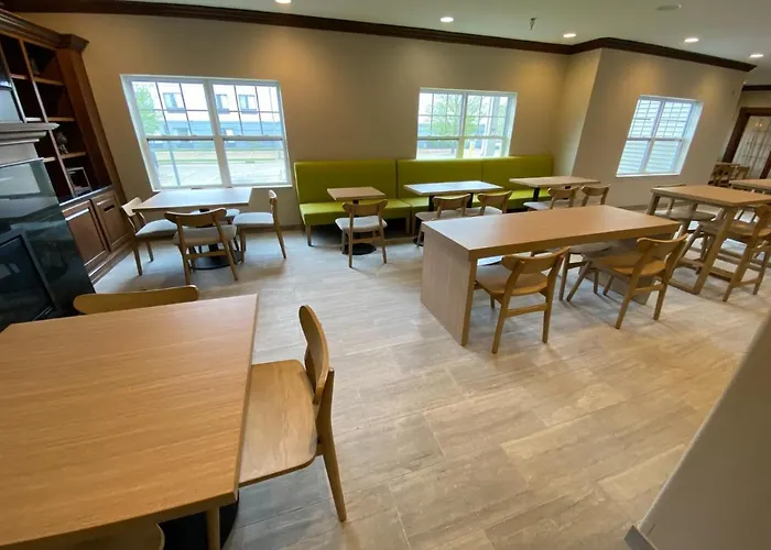 Country Inn & Suites By Radisson, Champaign North, Il