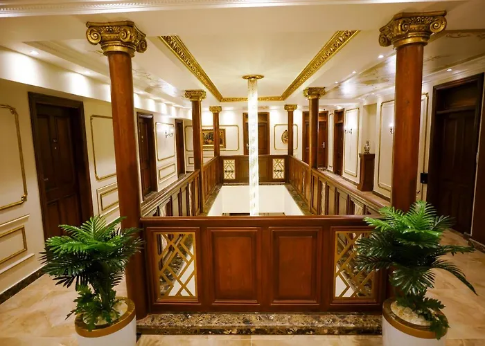 Savoy Hotel ELMinya
