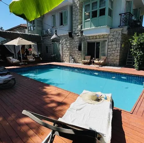 Ella Alacati Otel