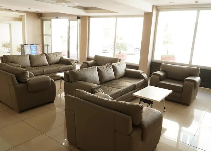 Hotel Cinas