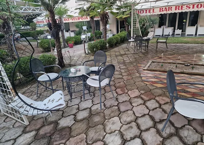 Hotel Velipoja Park