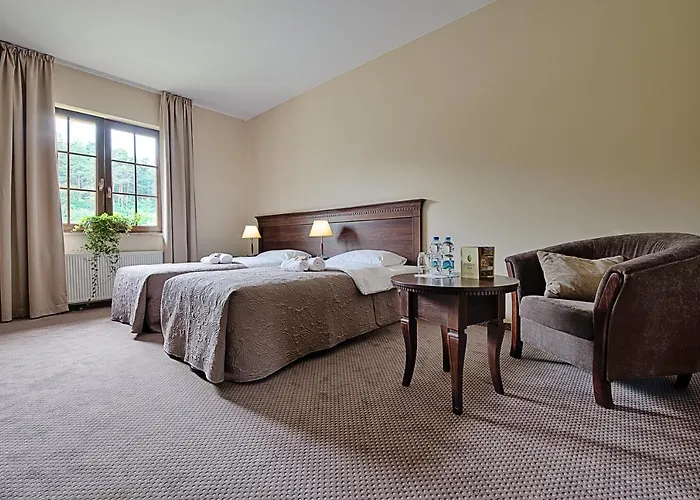 Forrest Hotel & Restaurant