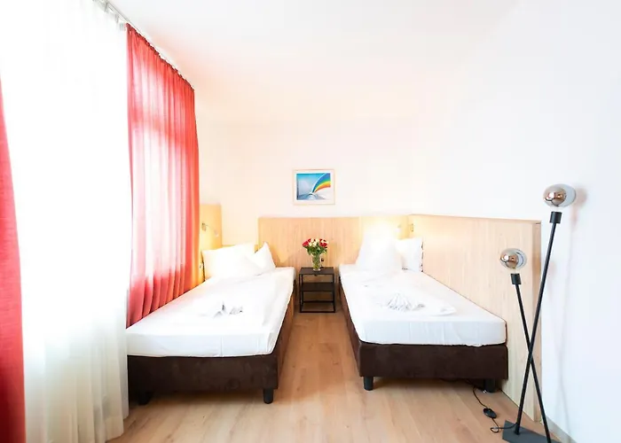 Hotel Astoria Am Urachplatz