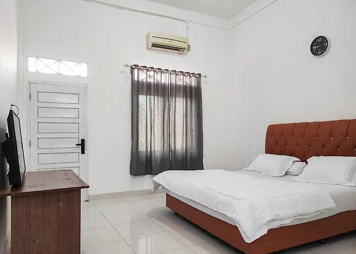 Adela Homestay Syariah Near Universitas Muhammadiyah Jambi Mitra Reddoorz