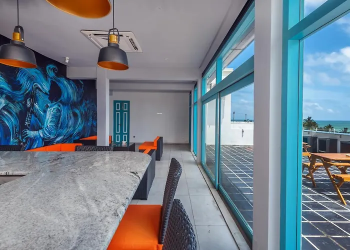 Beverly Suites Mount Lavinia
