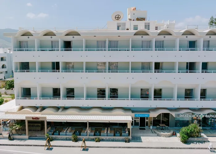 Zephyros Hotel