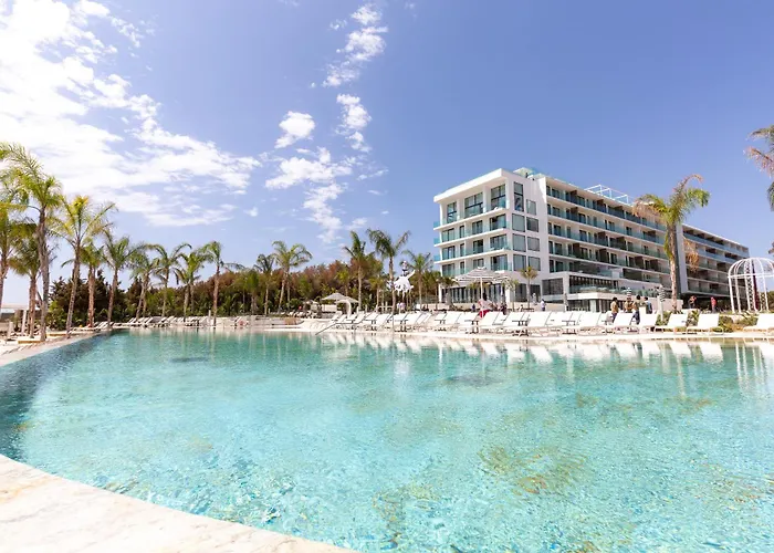 Bless Ibiza Cala Nova - The Leading Hotels Of The World