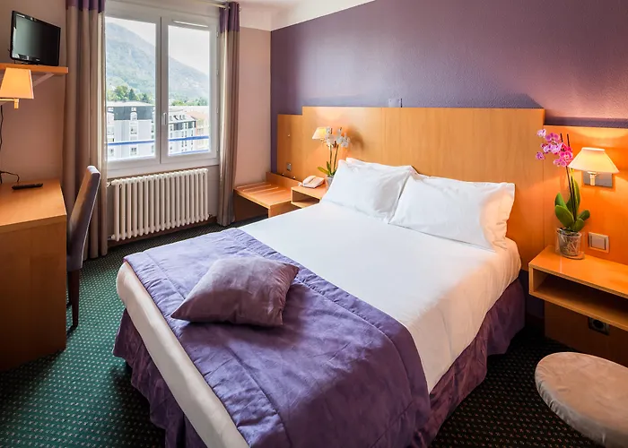 Quality Hôtel Christina Lourdes