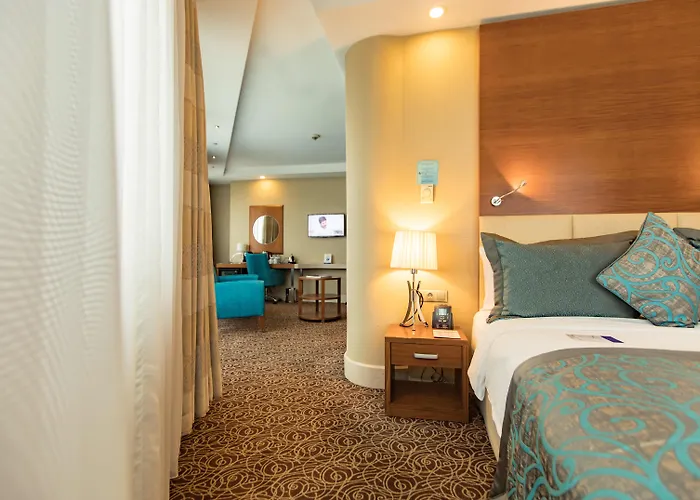 New Park Hotel