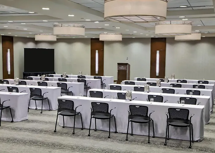 Crowne Plaza - Chicago West Loop By Ihg Hotel