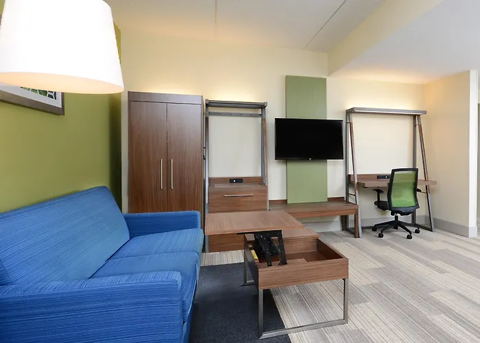 Holiday Inn Express & Suites Raleigh Durham Airport At Rtp By Ihg