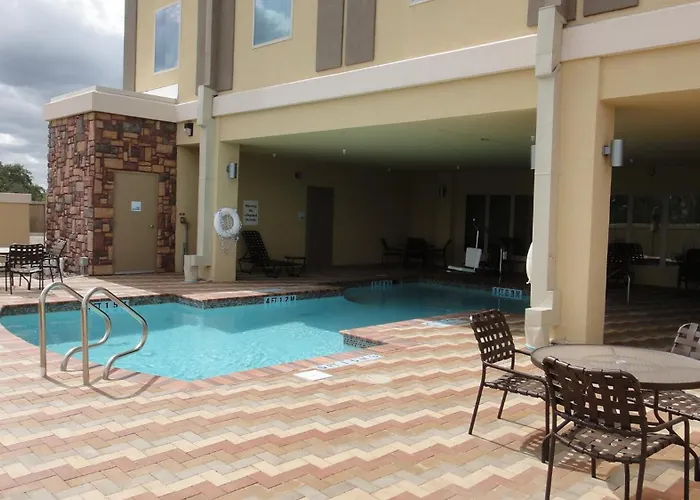 Holiday Inn Express & Suites George West By Ihg