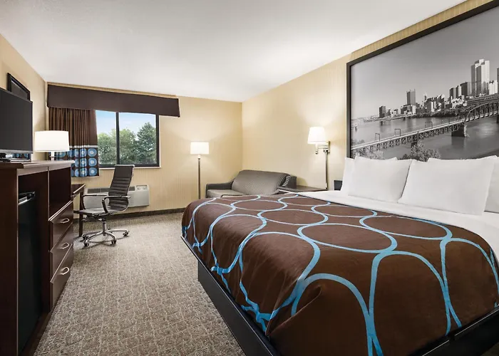 Super 8 By Wyndham Grove City