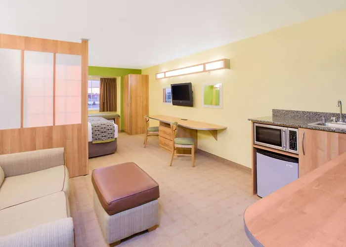 Microtel Inn & Suites By Wyndham Delphos