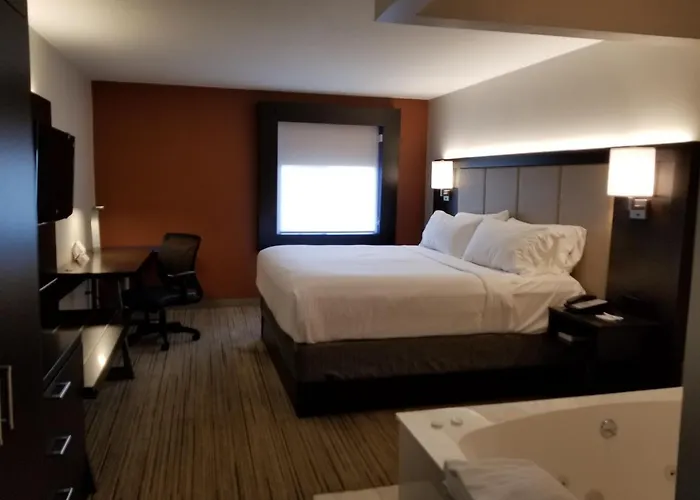 Holiday Inn Express Birch Run-Frankenmuth Area By Ihg