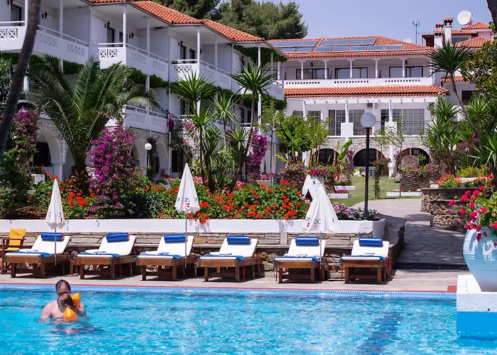 Porfi Beach Hotel