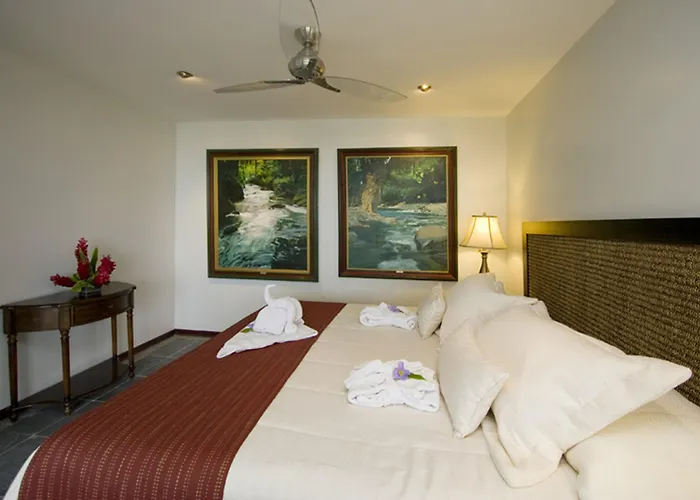 La Mansion Inn